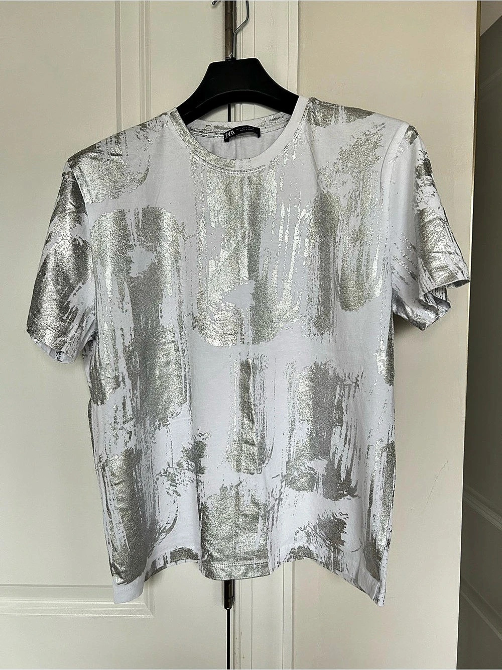 Zara Foil T-Shirt Foil Print Short Sleeve Size Medium